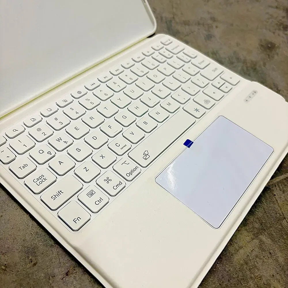 ZENLU iPad Pro 11 M4 Keyboard Case Trackpad Backlit White